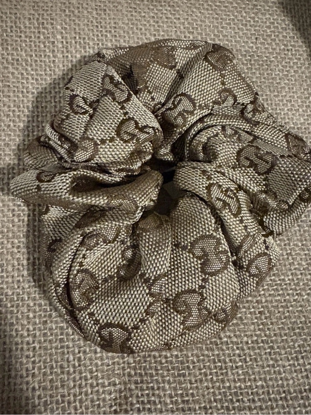 Gucci Scrunchie - Picture 4 of 4